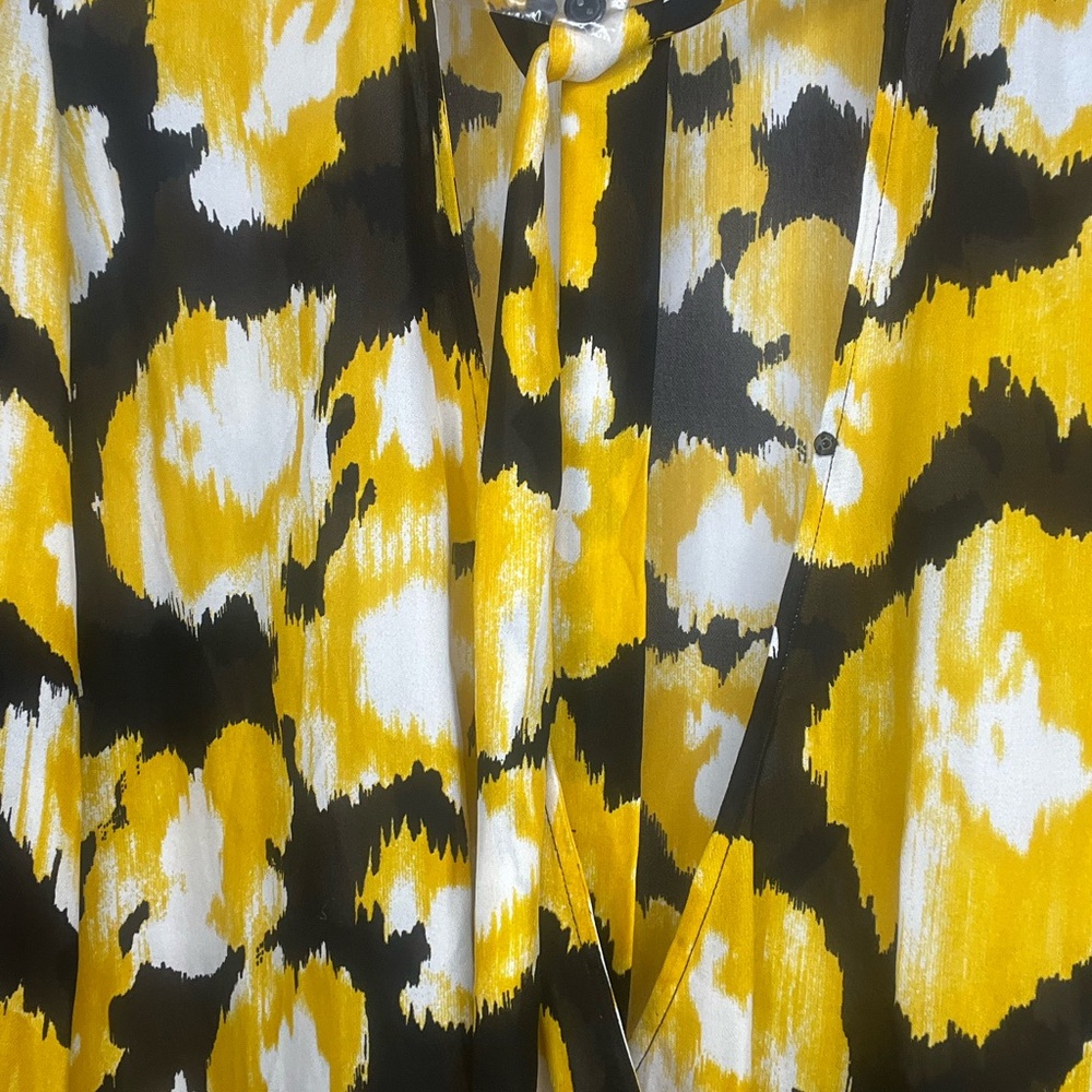 Yellow and Black Women's Top - Picture 4 of 4